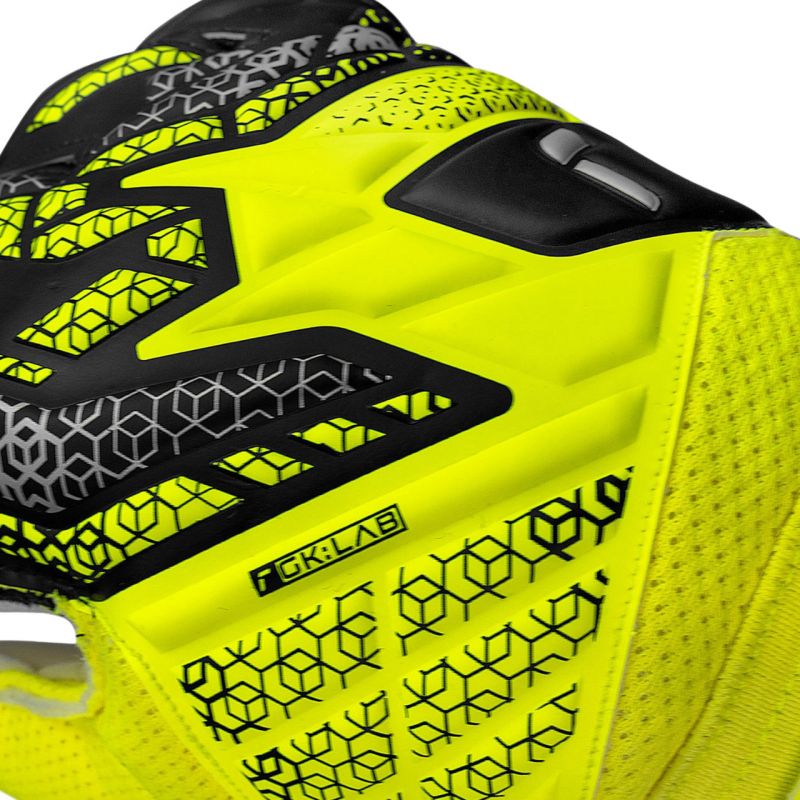 Reusch Attrakt Silver Jr 5572215 2025 Goalkeeper Gloves Accessories/Gloves Your Sports Performance