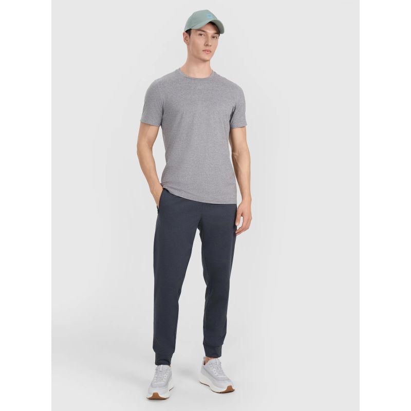 Men's quick-drying training T-shirt 4F 4FWMM00TFTSM1831-25M *Kategoria tymczasowa Your Sports Performance