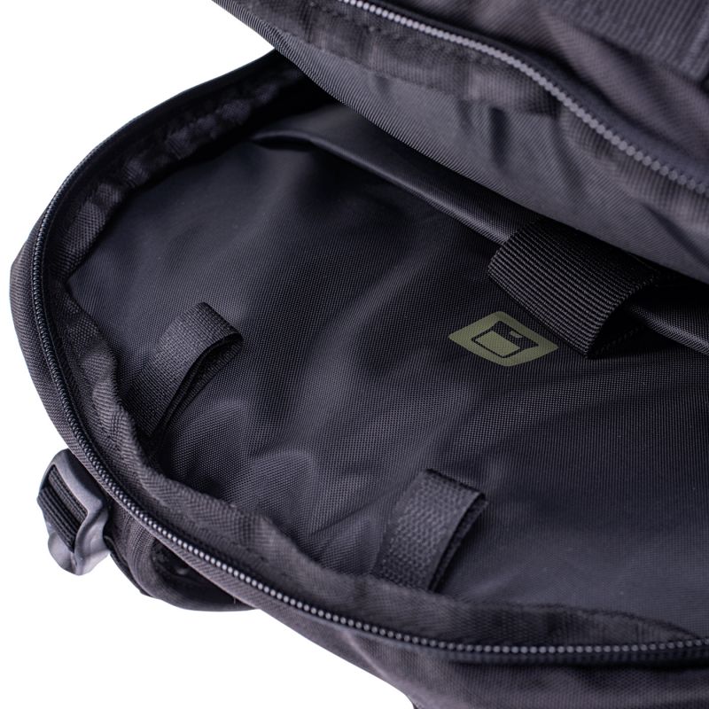 Magnum Urbantask Cordura 37 backpack 92800405135 Accessories/Plecaki/Magnum Your Sports Performance