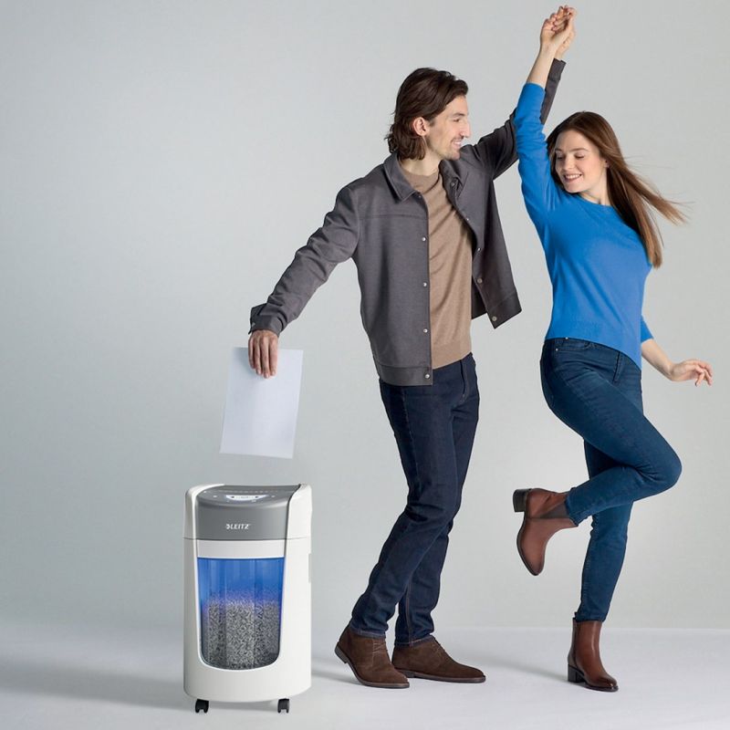 Leitz IQ OptiMax Home Office 225 shredder, 15l, P5, 6 sheets, Automatic Start/Stop, Reverse function, Rotating bin - 33% more shred capacity Urządzenia biurowe/Niszczarki Your Sports Performance