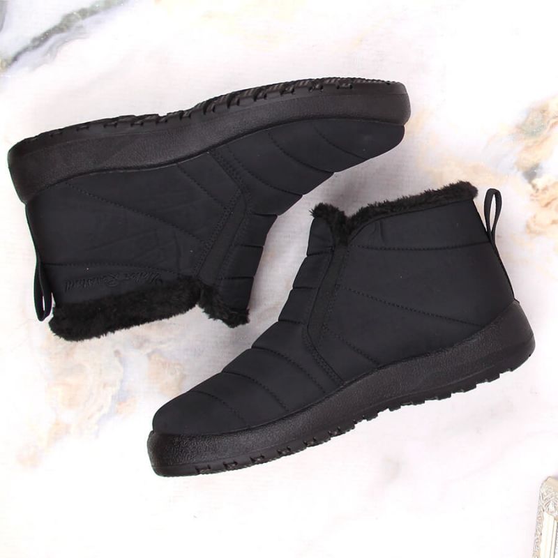 Waterproof slip-on snow boots News W EVE438A black Footwear/Outdoor/News Your Sports Performance