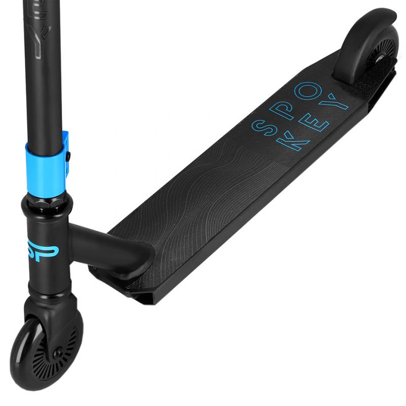 The Spokey Revert Bl 929401 stunt scooter Accessories/Skating/Hulajnogi Your Sports Performance