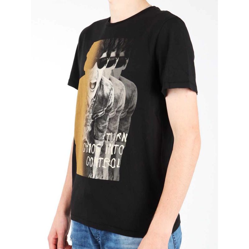 Lee Photo Tee Black T-shirt L60BAI01 In preparation Your Sports Performance