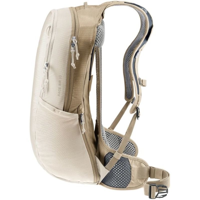 Deuter Race Air 10 cycling backpack, aluminum/greystone Bagaż/Plecaki Your Sports Performance