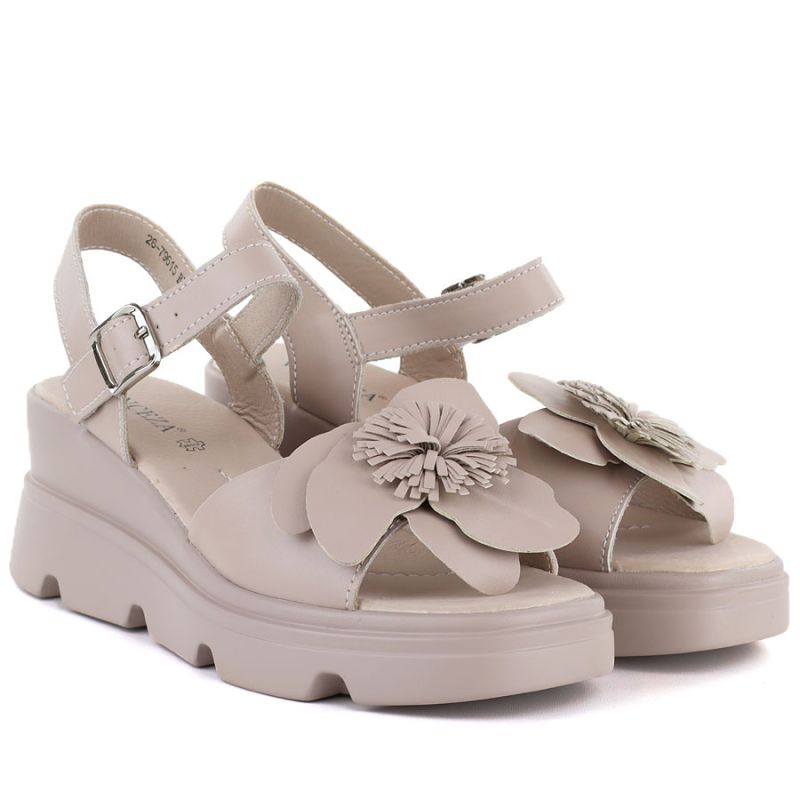Women's beige leather wedge sandals Vinceza 26-79615 Vinceza
