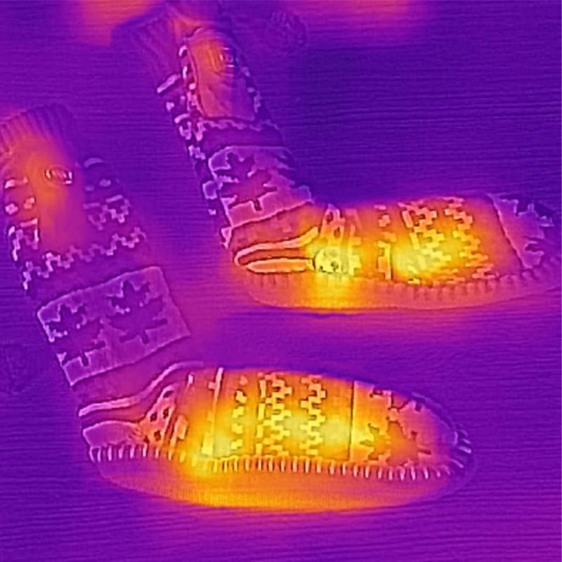 GLOVII HEATED SLIPPERS WITH SOCKS, SIZE 40-44, NORWEGIAN PATTERN, BATTERIES AND CHARGING CABLE INCLUDED, GQ5L Footwear Your Sports Performance