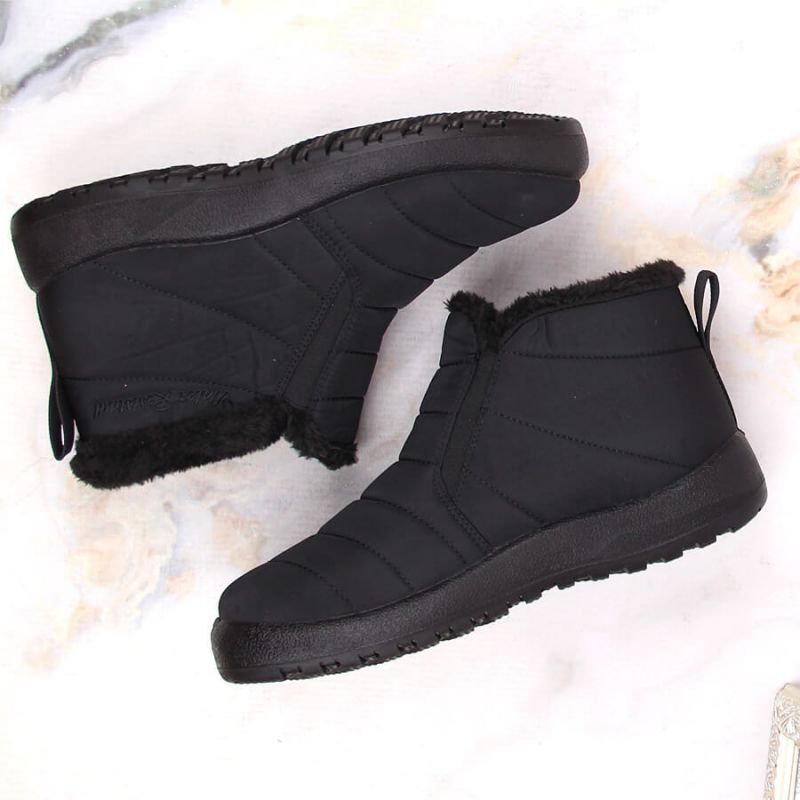 Waterproof slip-on snow boots News W EVE438A black Footwear/Outdoor/News Your Sports Performance