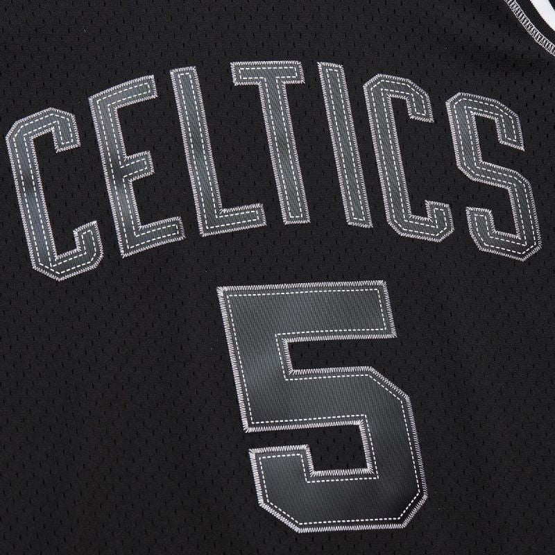 Mitchell &amp; Ness NBA Contrast 2K Swingman Jersey Celtics 2007 Kevin Garnett M TFSM6784-BCE07KGABLCK Clothing/Lifestyle/T-shirts/Mitchell & Ness Your Sports Performance