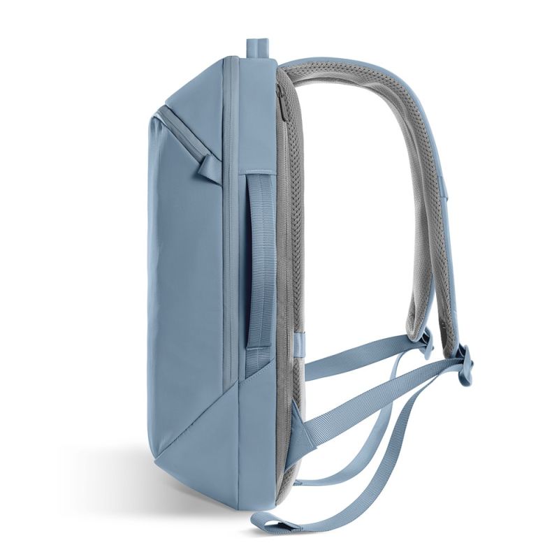 XD DESIGN AIR BACKPACK BLUE P706.3215 Bagaż/Plecaki Your Sports Performance