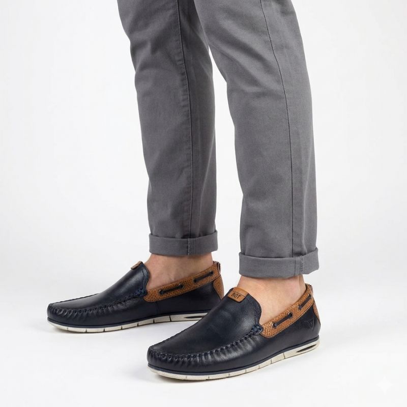 Men's navy blue leather loafers Bugatti 321-A2X65-1000-4100 Bugatti