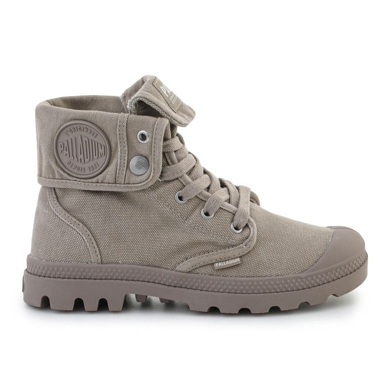 Palladium Women's 92353-272-M Vintage Khaki To be categorized Your Sports Performance