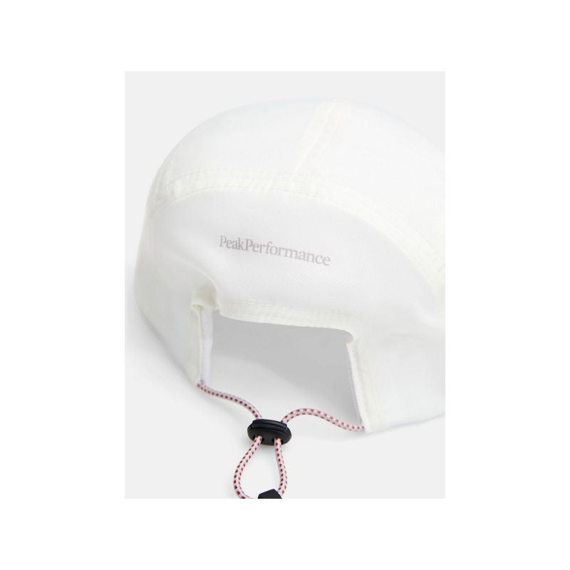 PEAK PERFORMANCE Lightweight Cap, white