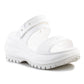 Crocs Classic Mega Crush W clogs 207989-100 Footwear/Lifestyle/Crocs Crocs