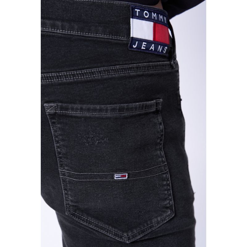 Tommy Jeans Scanton Y Cf6282 M DM0DM13700 Clothing/Lifestyle/Trousers, shorts/Tommy Hilfiger Your Sports Performance