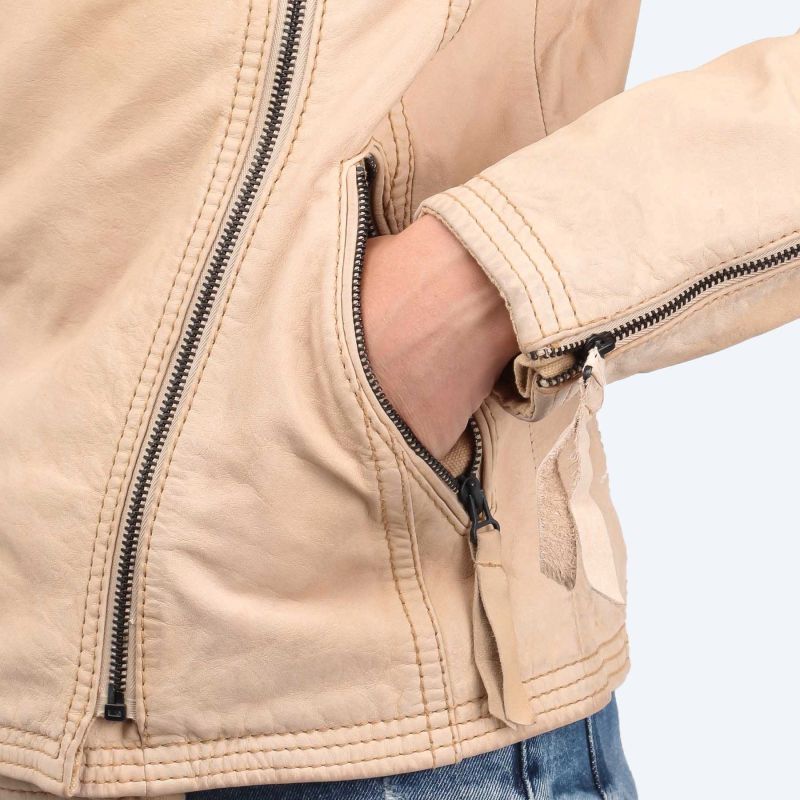 Wrangler Wmns Buffalo Leather Jacket W4003ZB29 In preparation Your Sports Performance