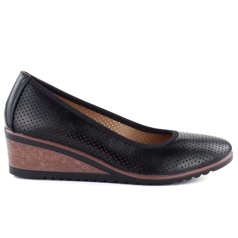 Women's openwork wedge pumps, black Vinceza 58629 To be categorized Your Sports Performance