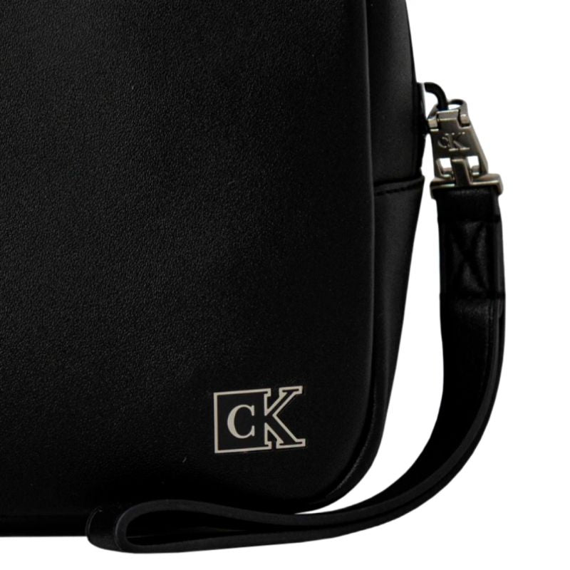 Calvin Klein Jeans Plaque Small Pouch K50K508221 Accessories/pozostałe portfele i kosmetyczki Your Sports Performance