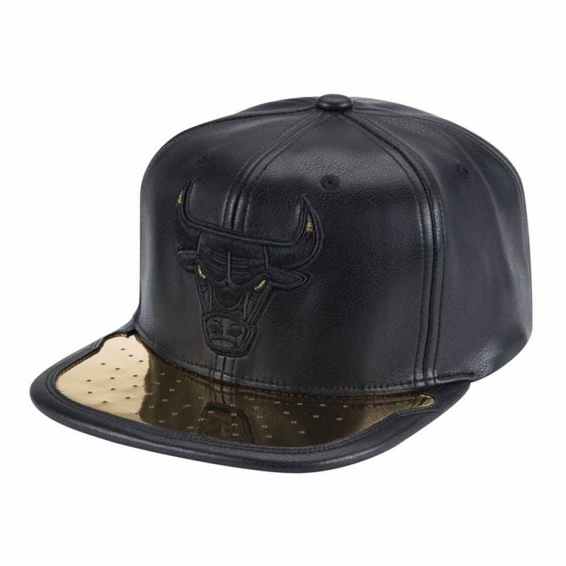 Mitchell &amp; Ness NBA Chicago Bulls NBA Day One Snapback Bulls cap 6HSSMM19229-CBUBKGD Clothing/Basketball/Mitchell & Ness Your Sports Performance