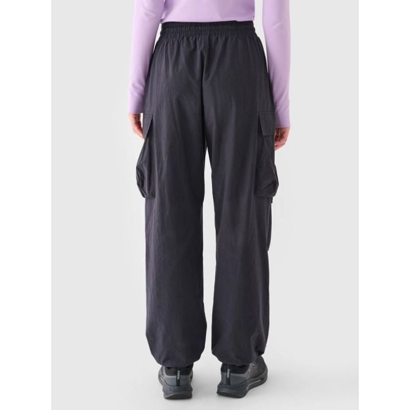 Women's casual cargo pants 4F 4FRAW24TTROF1169-20S *Kategoria tymczasowa Your Sports Performance