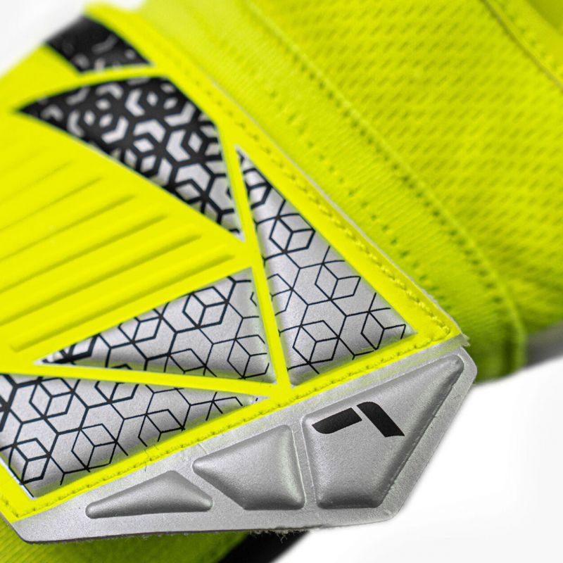 Goalkeeper gloves Reusch Attrakt Grip M 5570815 2014 Accessories/Gloves Your Sports Performance