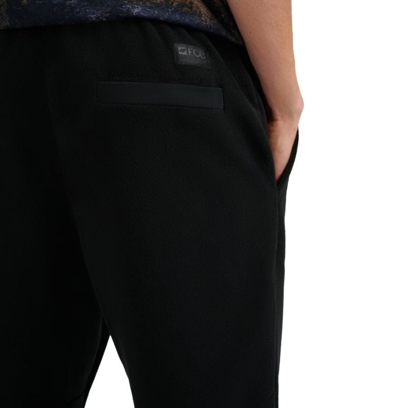 Men's trousers 4F CAS M1559 deep black 4FWAW25TTROM1559 20S 4f