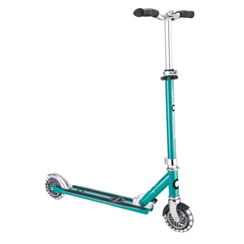 FLOW ELEMENT LIGHTS scooter (721-307) Accessories/Skating/Hulajnogi/Traditional/For kids/Globber Your Sports Performance
