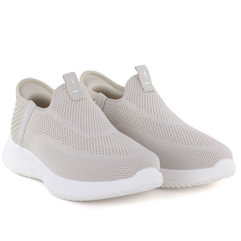 Women's slip-on beige sports shoes Potocki BK01312 To be categorized Your Sports Performance