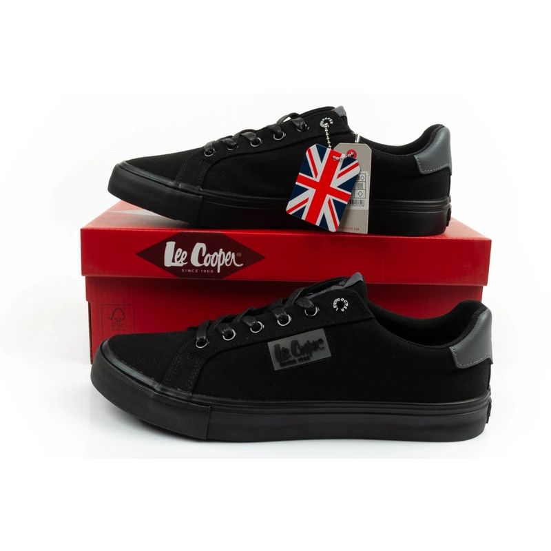 Lee Cooper men's sports shoes sneakers fashionable black comfortable Lee Cooper