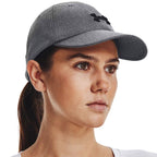 Under Armour Blitzing Adj W 1376705 002 Cap Clothing/Multisport/Under Armour Your Sports Performance