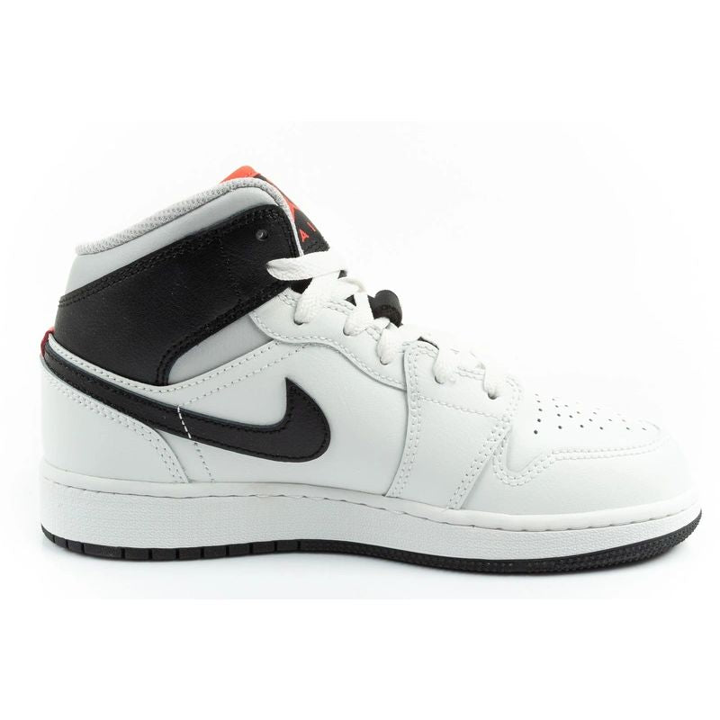 Nike Air Jordan 1 women's high-top sports shoes fashionable sneakers white black