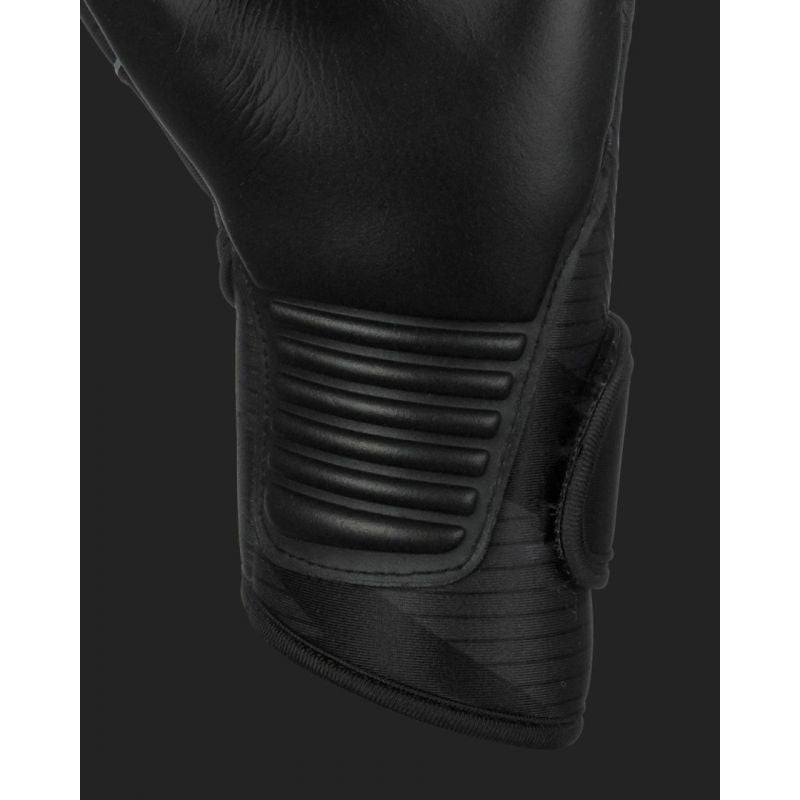SELECT 90 Flexi Grip v24 Goalkeeper Gloves In preparation Your Sports Performance