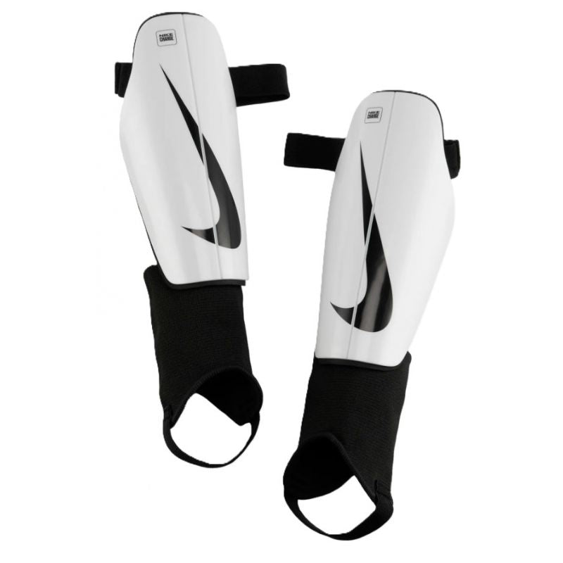 Nike Charge DX4608-100 football pads Accessories/Protectors and knee pads Nike