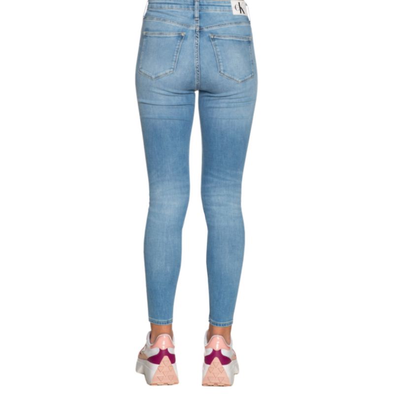 Calvin Klein Jeans Super Skinny W J20J218627 Clothing/Lifestyle/Trousers, shorts/Calvin Klein Jeans Your Sports Performance
