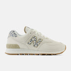 Women’s Classic New Balance 574 Lifestyle Shoes (WL574XD2)