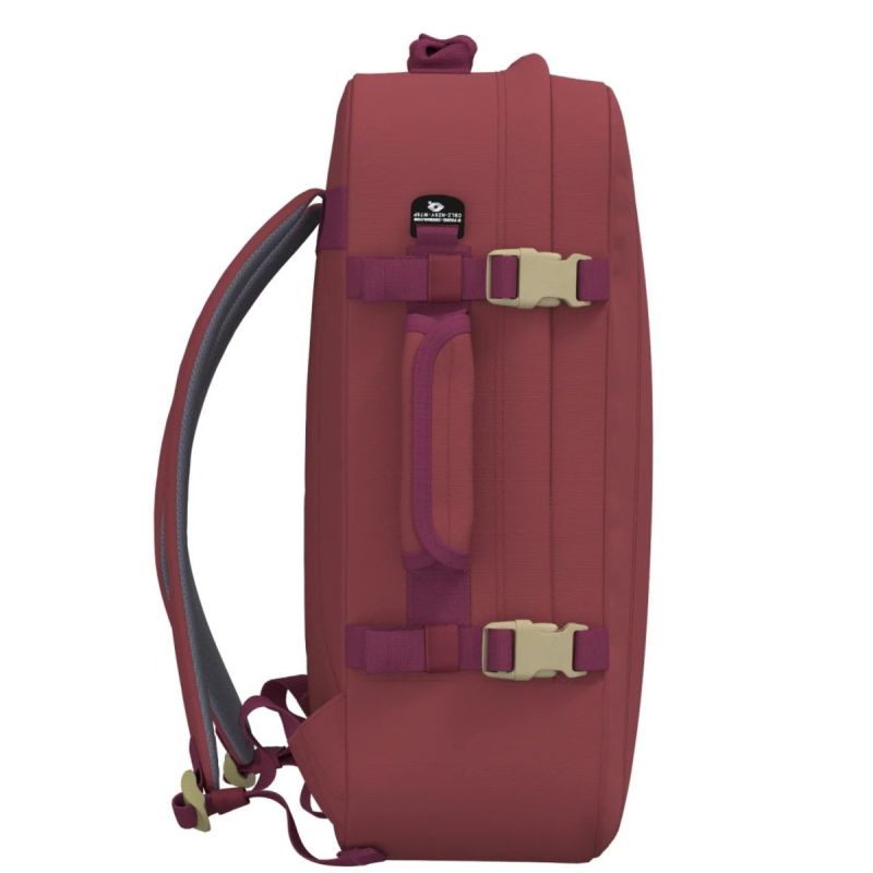 CabinZero Classic 2-in-1 Travel Bag Backpack 44L Napa Wine - CZ062001 Akcesoria i sprzęt koszykarski/Torby i plecaki Your Sports Performance