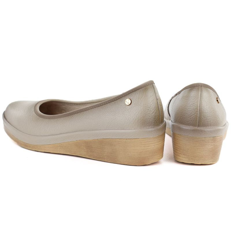 Women's beige wedge shoes Vinceza 39987 Vinceza