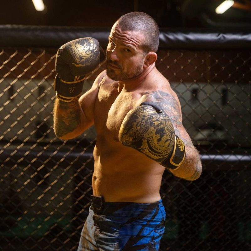 8oz Boxing Gloves - Gold Dragon - Valor Series rękawice treningowe Your Sports Performance