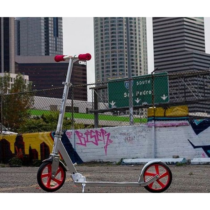 Razor A5 Lux Scooter 13073001 (silver) Import z Action/(Gry i zabawki) Sport i rekreacja/Hulajnogi tradycyjne (dla dzieci) Your Sports Performance