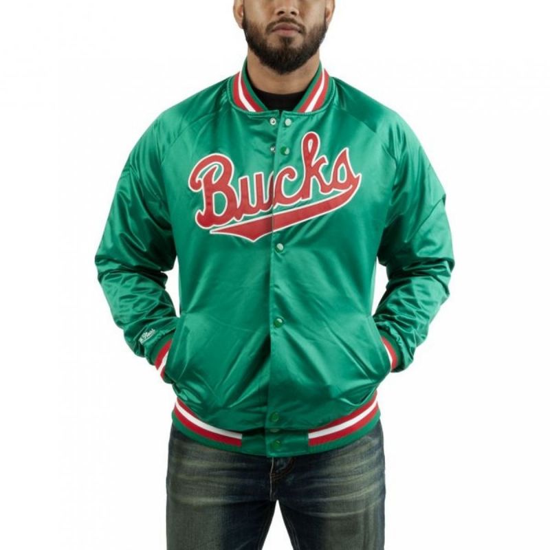 Mitchell &amp; Ness NBA Milwaukee Bucks Lightweight Jacket M STJKMG18013-MBUDKGN Clothing/Lifestyle/Mitchell & Ness Your Sports Performance