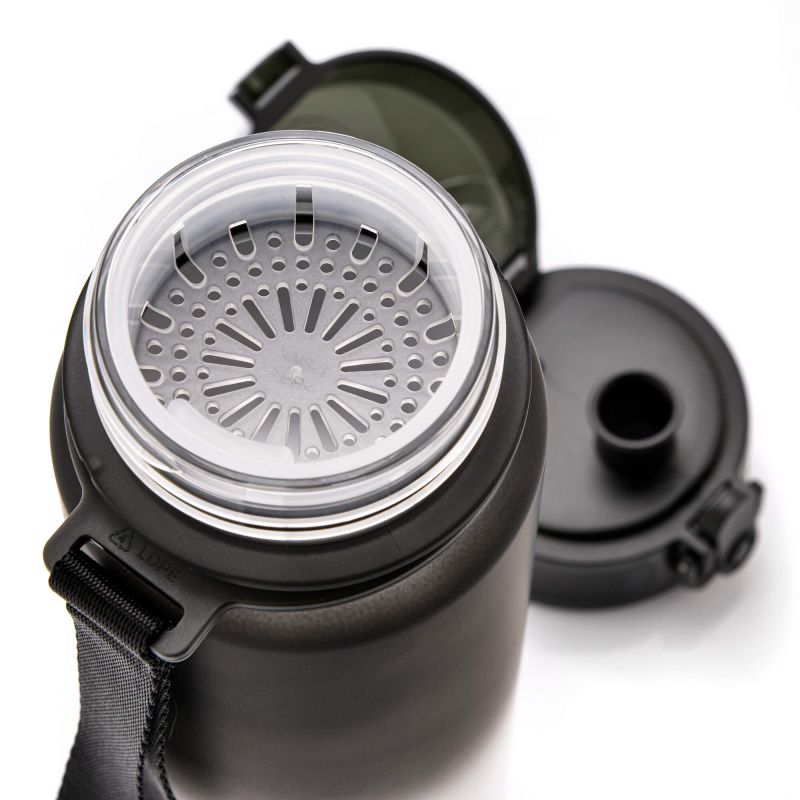 Meteor 650 ml sports bottle dark green To be categorized Your Sports Performance