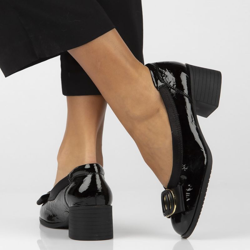 Black patent leather pumps on a block heel Filippo DP6960 Filippo