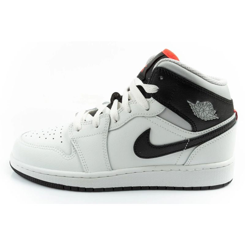 Nike Air Jordan 1 women's high-top sports shoes fashionable sneakers white black