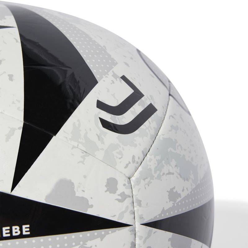 Adidas Juventus Turin Home Club IX4025 ball Accessories/Balls/Football Adidas