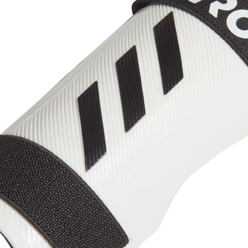 Adidas Tiro SG Trn M GJ7758 shin guards Accessories/Protectors and knee pads Adidas