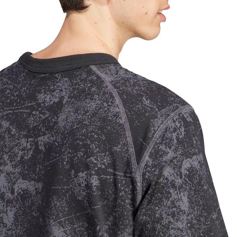 Men's cotton t-shirt adidas Adventure Allover Print Tee Black stylish black (IJ0711) In preparation Adidas