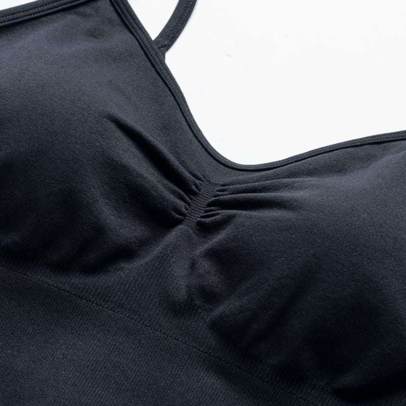 IQ Cross The Line Ilaria W sports bra 92800597437 Clothing/Training/IQ Your Sports Performance