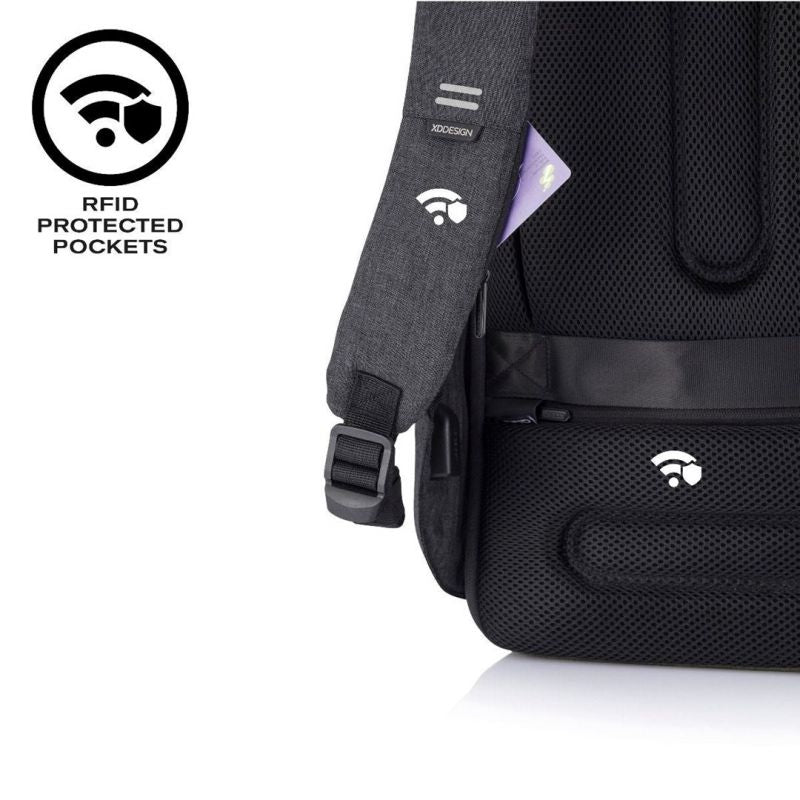 XD DESIGN ANTI-THEFT BACKPACK BOBBY HERO SMALL BLACK P/N: P705.701 Import z Action/Bagaż/Plecaki Your Sports Performance