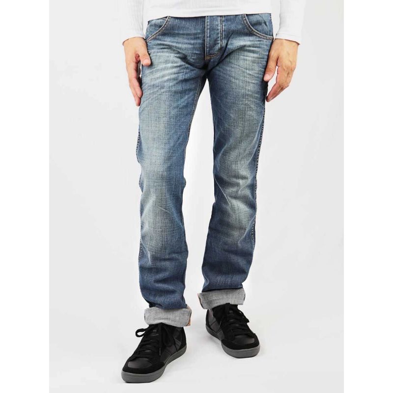 Wrangler Sencer W184EY20S Clothing/Lifestyle/Trousers, shorts/Wrangler Your Sports Performance