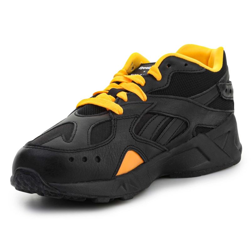 Reebok x Gigi Hadid AZTREK W AZDV6514 shoes Footwear/Lifestyle Reebok