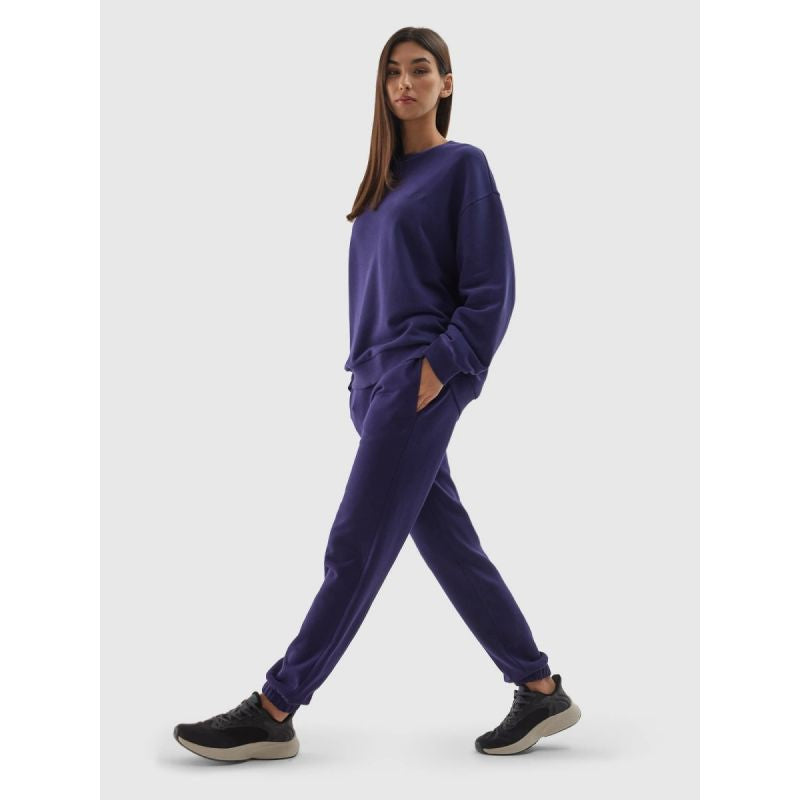 Unisex oversize sweatpants 4F 4FWAW24TTROU0826-30S *Kategoria tymczasowa Your Sports Performance